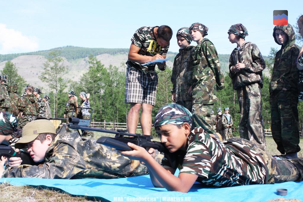 Военно-спортивный лагерь «ПАТРИОТ 08.2015» начал подготовку молодежи к «мужской работе»